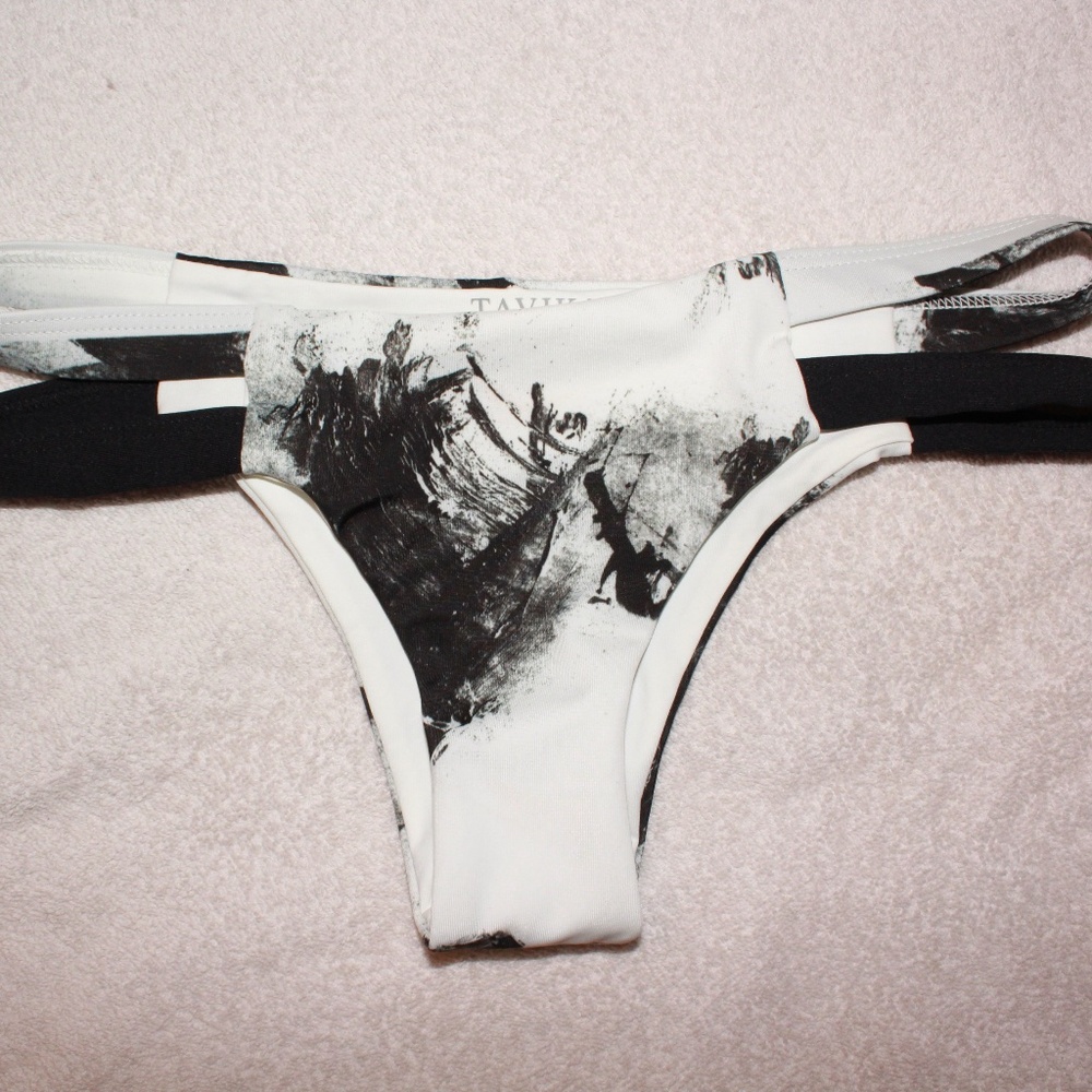 Tavik Chloe NWOT Swim Bottoms, XS